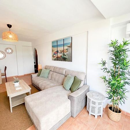 Spacious Apartment In The Center Of Torremolinos Kültér fotó