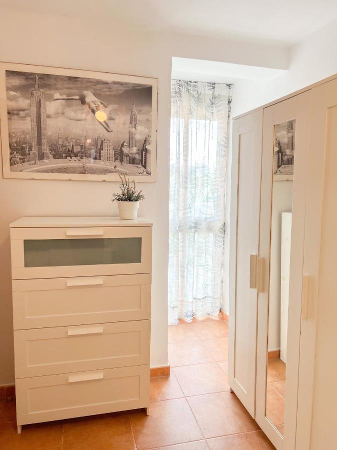 Spacious Apartment In The Center Of Torremolinos Kültér fotó