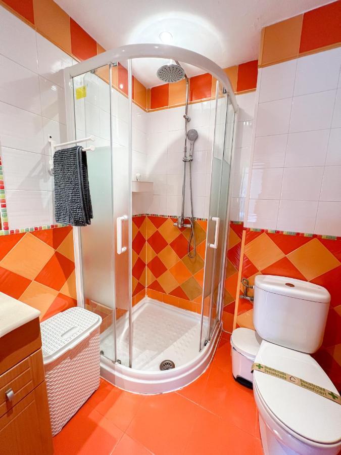 Spacious Apartment In The Center Of Torremolinos Kültér fotó